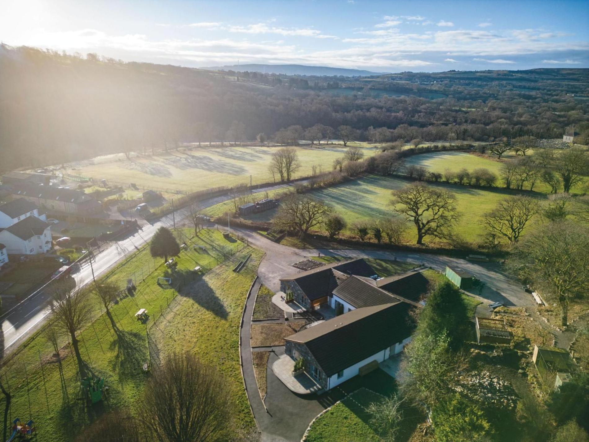 Suite 9 - Sleeping Giant Hotel - Pen Y Cae Inn Brecon Exterior foto